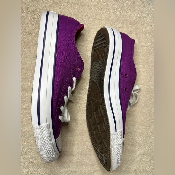 Converse All Star Purple Canvas Shoes - Picture 2 of 8